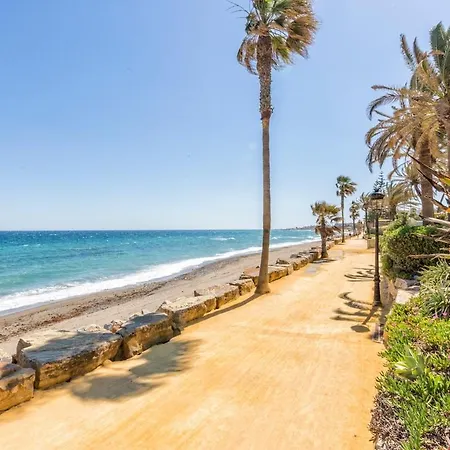 Beachfront Golden Mile Holiday home Marbella